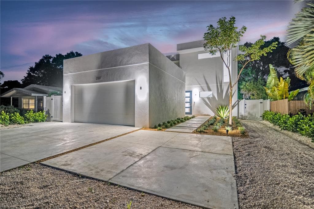 2327 Hillview Street, new construction home for sale in Sarasota, FL