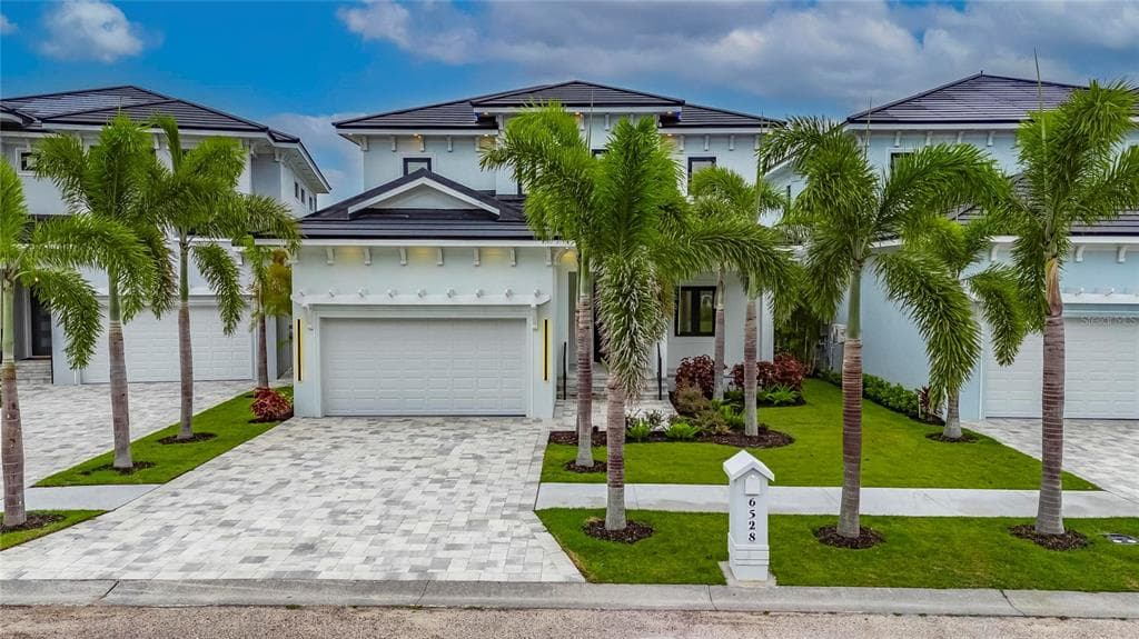 6528 Simone Shores Circle, new construction home for sale in Apollo Beach, FL