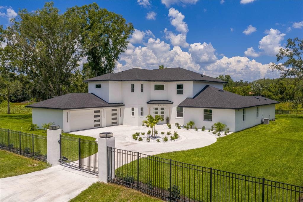 2202 Newberger Road, new construction home for sale in Lutz, FL