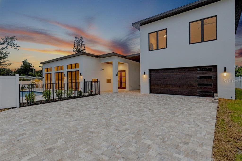 2079 Hibiscus Street, new construction home for sale in Sarasota, FL