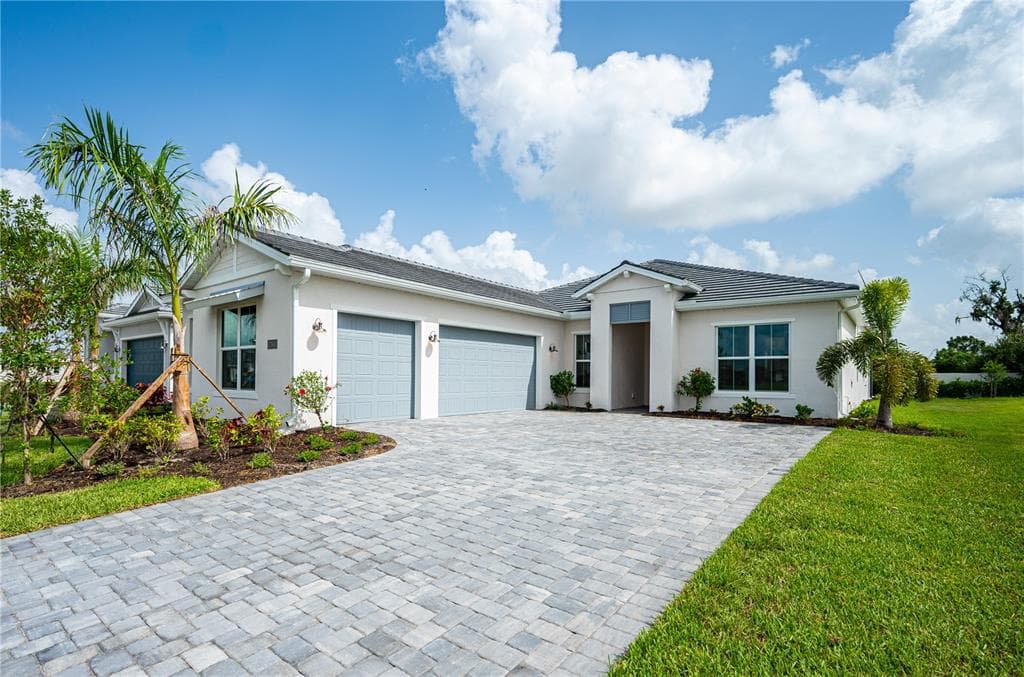 17547 Palmiste Drive, new construction home for sale in Bradenton, FL