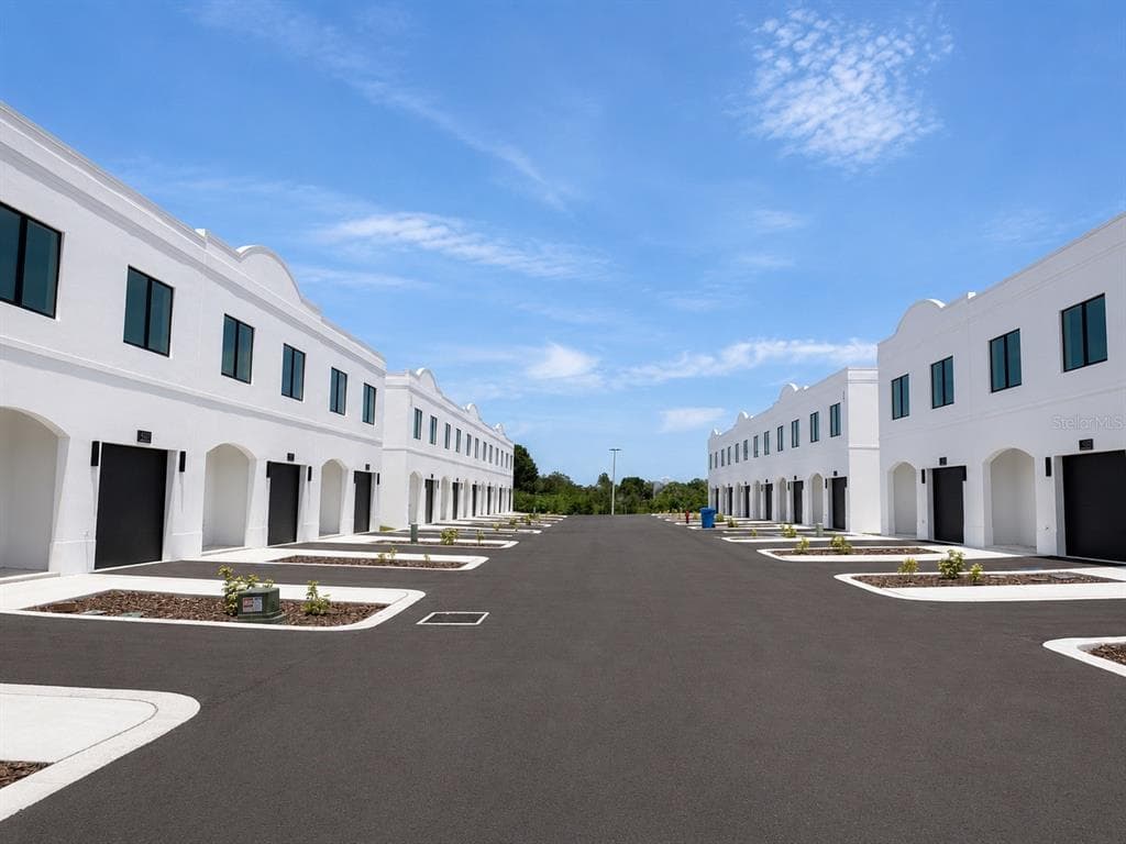 4349 Cambio Gardens Ct, new construction home for sale in Tampa, FL