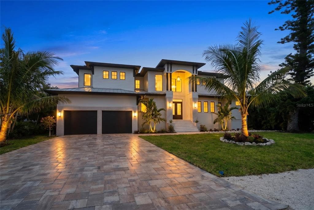 626 Buttonwood Drive, new construction home for sale in Longboat Key, FL