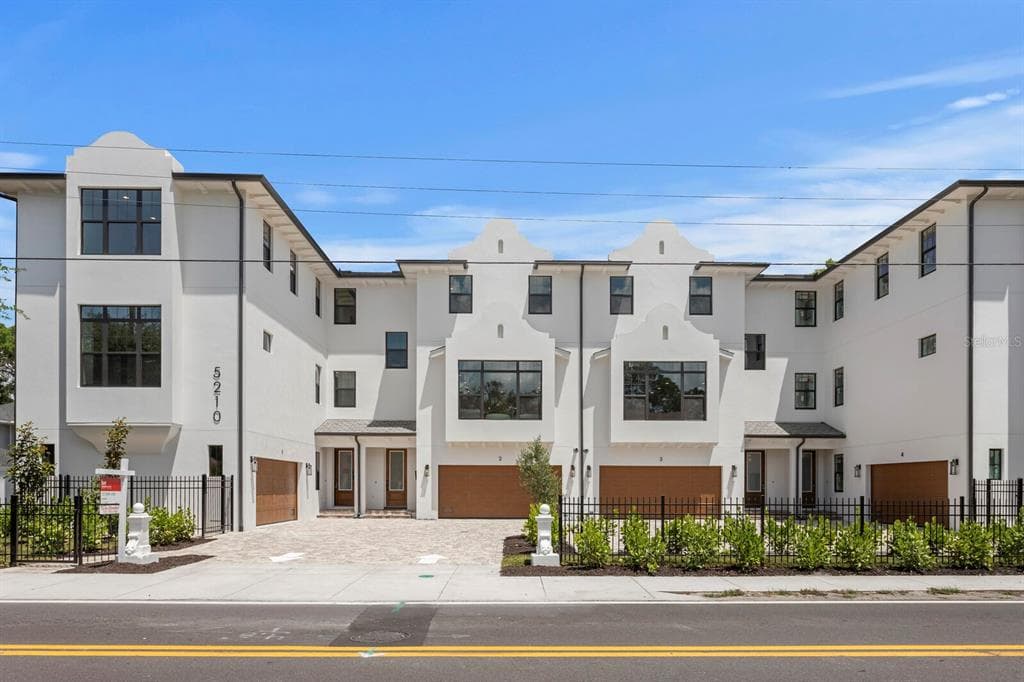 5210 Bayshore Boulevard Unit 4, new construction home for sale in Tampa, FL
