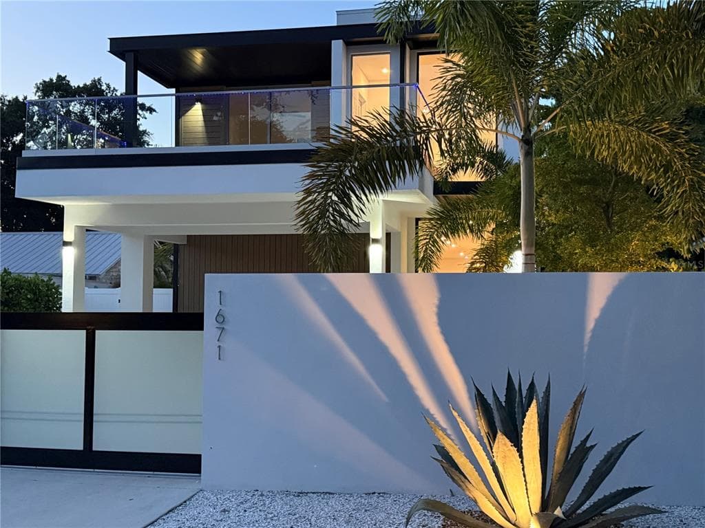 1671 Arlington Street, new construction home for sale in Sarasota, FL