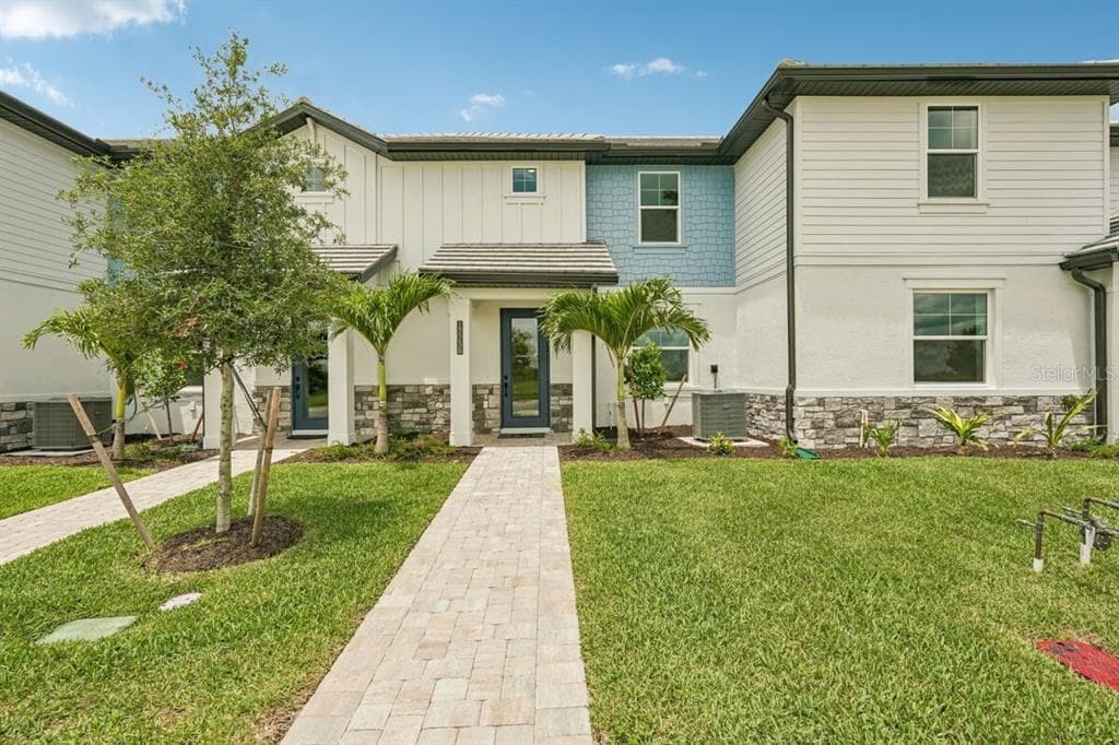 New construction homes for sale in Palmera at Wellen Park, Venice, Florida - Photo 4