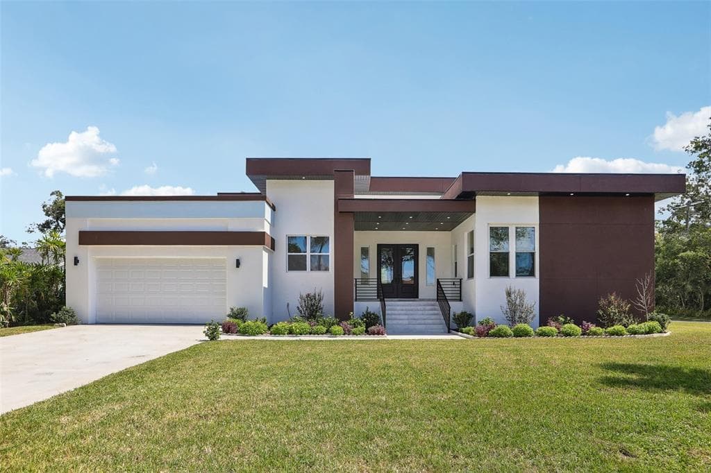 806 Lamont Place, new construction home for sale in Temple Terrace, FL