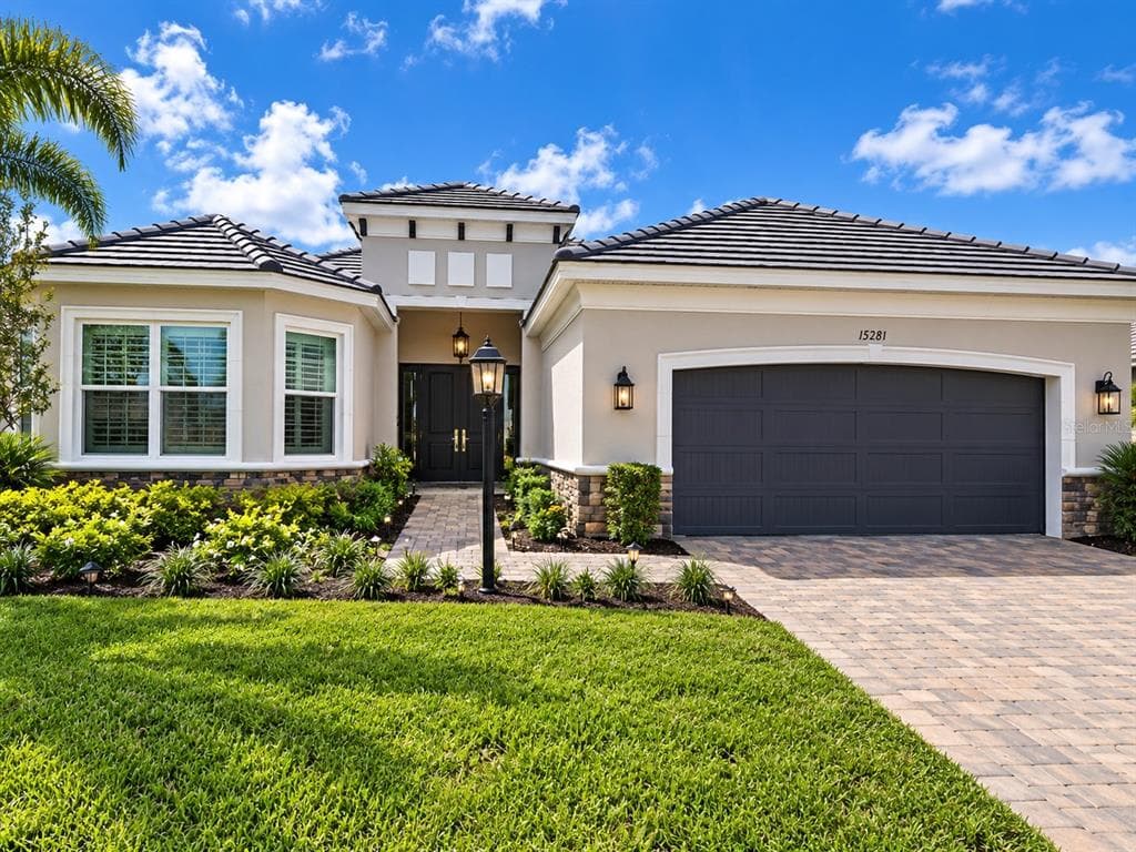 15281 Contenta Loop, new construction home for sale in Lakewood Ranch, FL