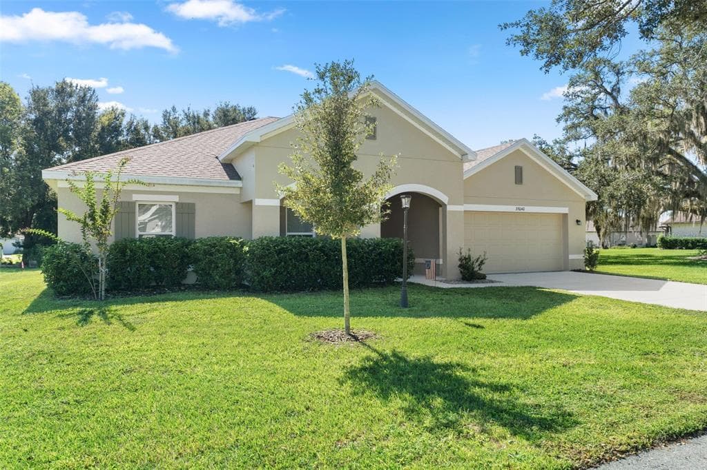 35040 Smoketree Lane, new construction home for sale in Dade City, FL